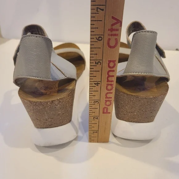 Fly London Gogo Womens Gray Wedges Platform Sandals Shoes 39 EU 8 - 8.5 US - Picture 11 of 12